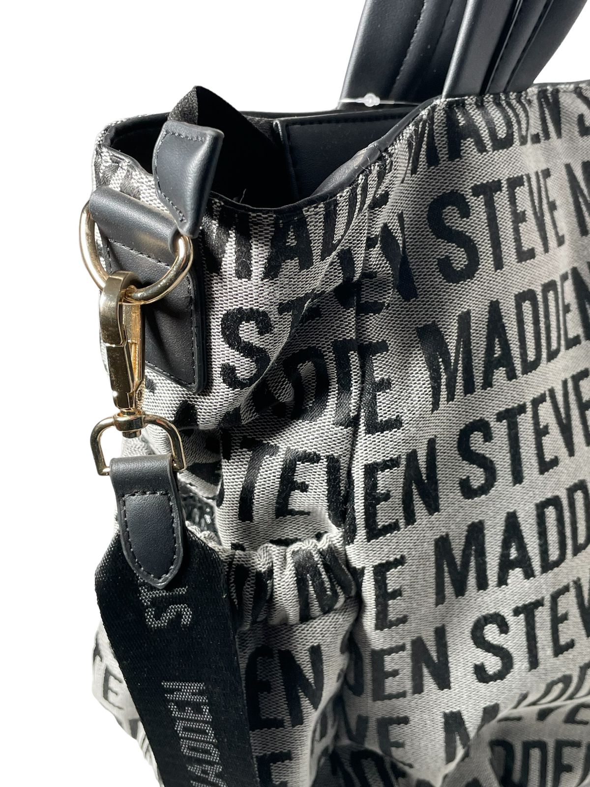 PAÑALERA STEVE MADDEN